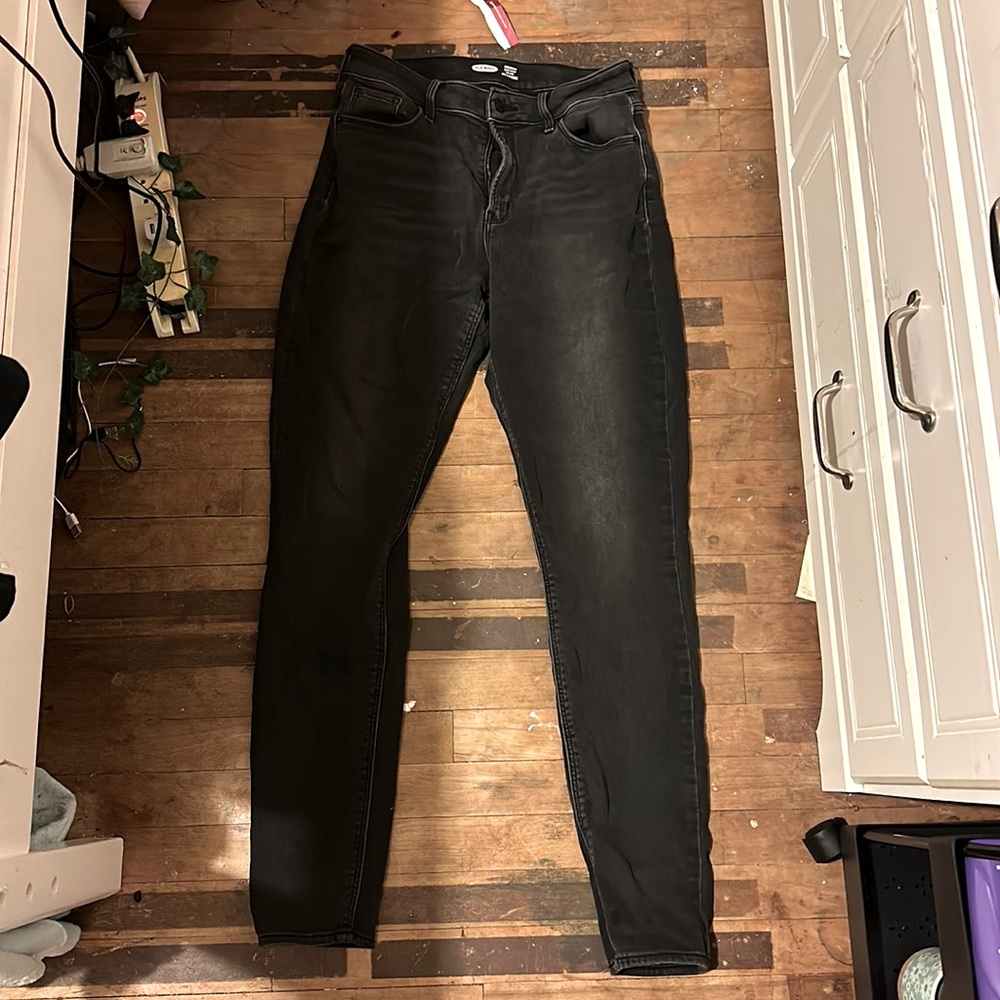Old navy rockstar jeans